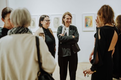 Patrząc w słońce. Hanna Orzechowska